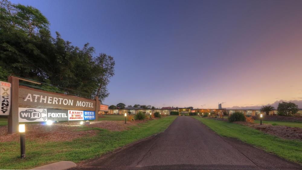 Atherton Motel Exterior photo