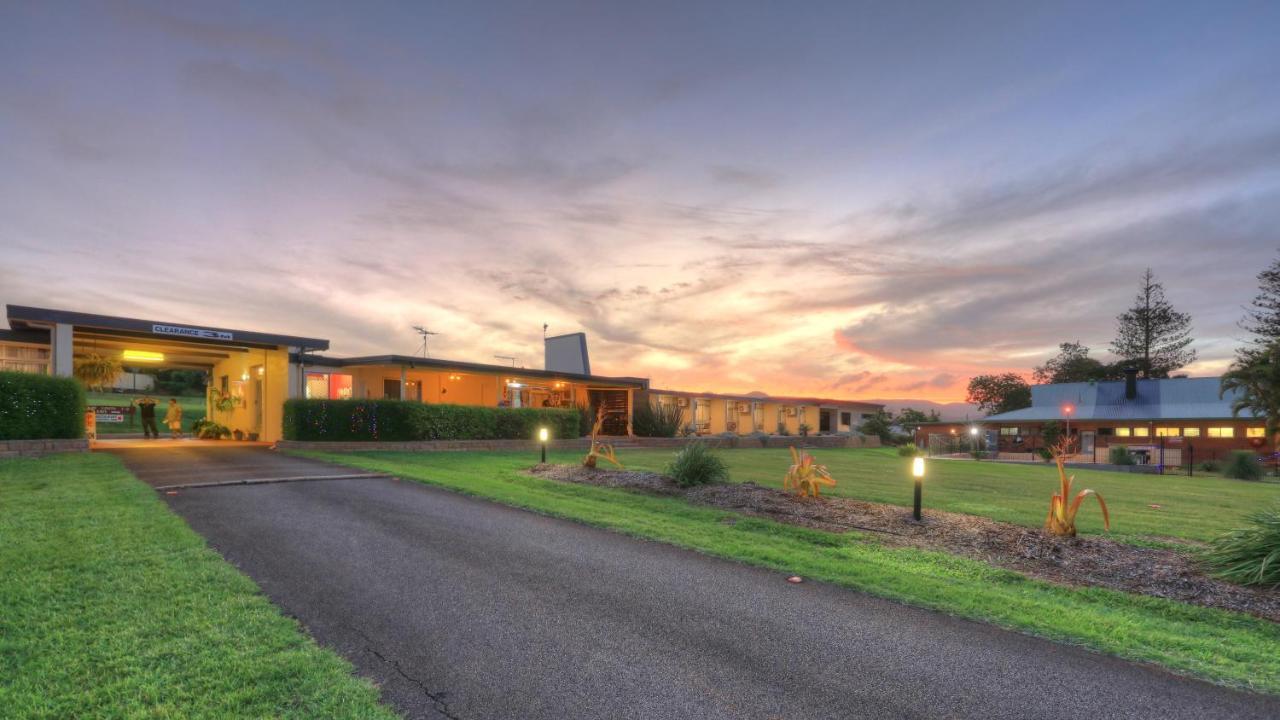 Atherton Motel Exterior photo